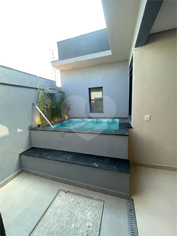 Casa à venda com 3 quartos, sendo 2 suítes,  no condomínio Residencial Jardim, Sorocaba - SP