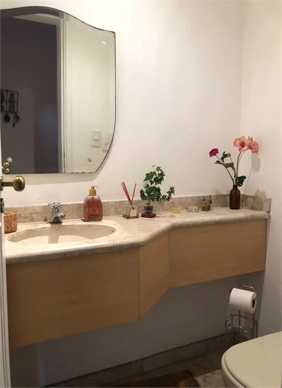 Apartamento à venda com 4 quartos, sendo 3 suítes, em Fazenda Morumbi, São Paulo, SP