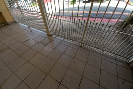 Sobrado à venda com 3 suítes em Jaguaré, São Paulo, SP
