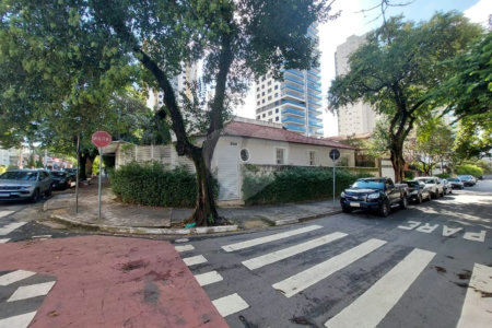 Casa para alugar com 3 quartos em Água Branca, São Paulo, SP