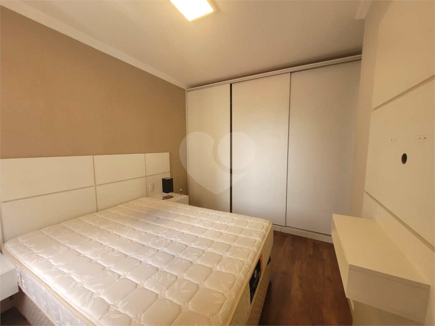 Apartamento à venda com 2 quartos, sendo 1 suíte, em Parque São Domingos, São Paulo, SP