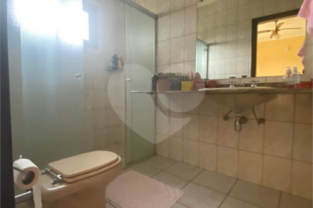 Casa à venda com 4 suítes no condomínio Vale da Santa Fé, Vinhedo - SP