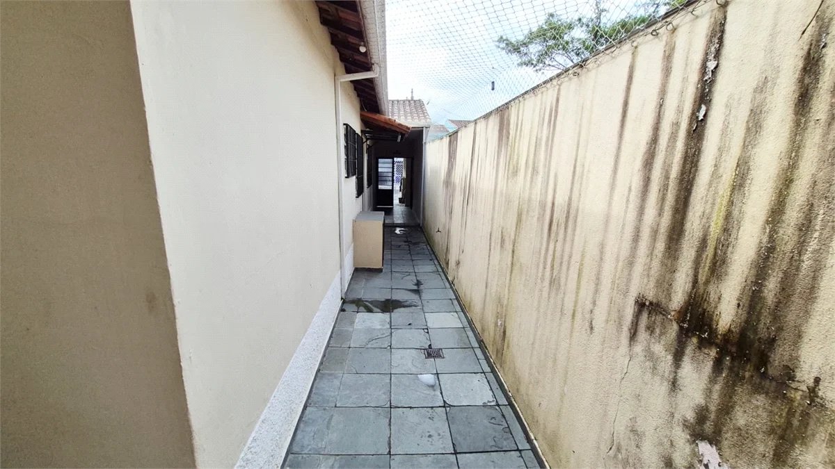 Casa à venda com 2 quartos em Jardim Rosa Maria, São Paulo, SP