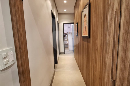 Apartamento à venda com 3 quartos, sendo 1 suíte, em Vila Paulicéia, São Paulo, SP