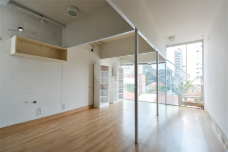 Sobrado à venda ou para alugar com 4 quartos em Vila Clementino, São Paulo, SP