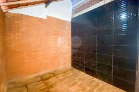 Sobrado com 400m² , 3 dormitórios , sendo 2 suítes , 3 vagas , à venda no centro de Santo André.