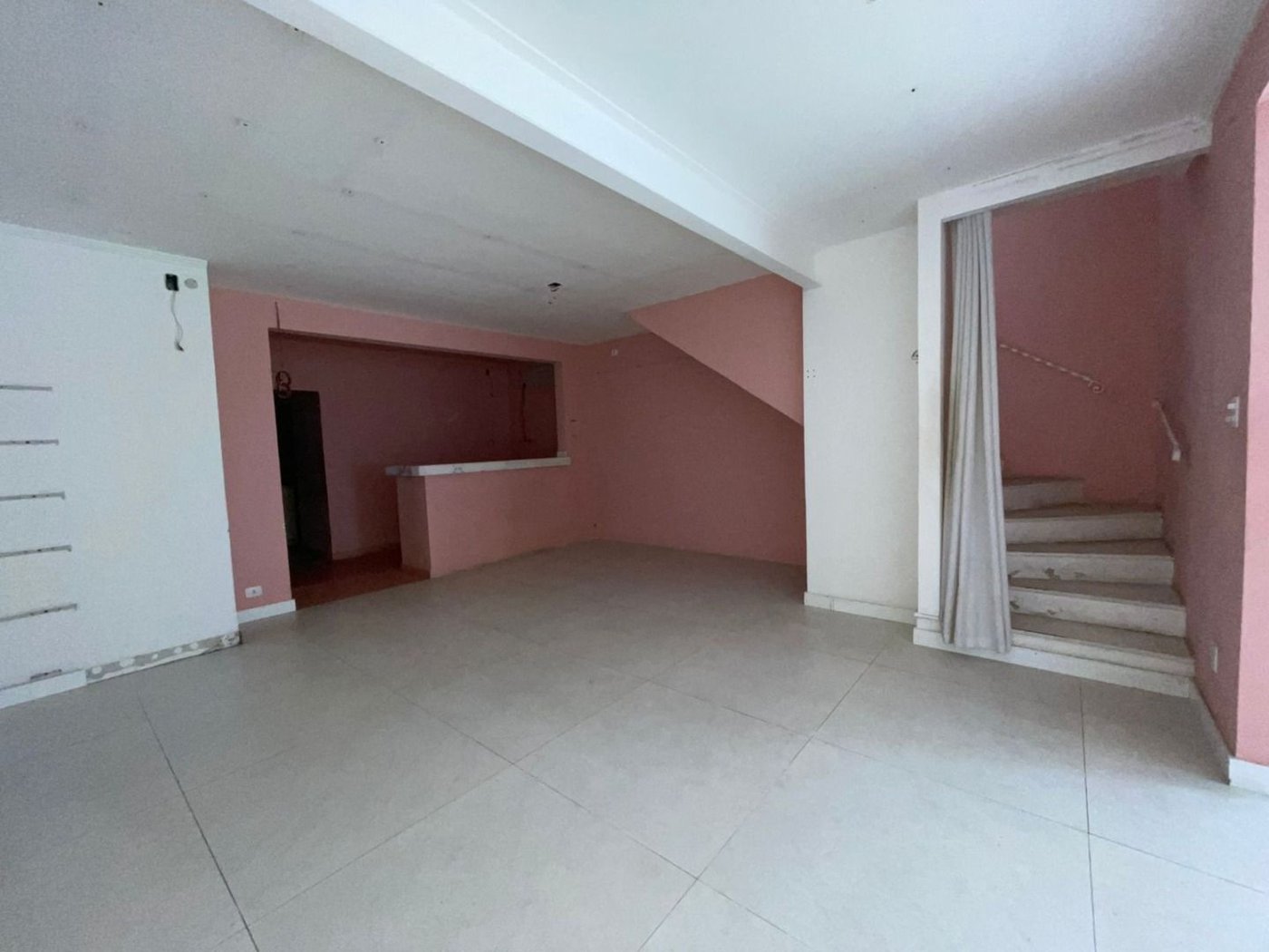 Casa com 5 dormitórios à venda, 232 m² por R$ 4.260.000,00 - Embaré - Santos/SP