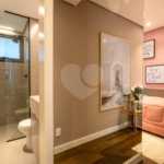 Apartamento à venda com 3 quartos, sendo 2 suítes, em Moema, São Paulo, SP