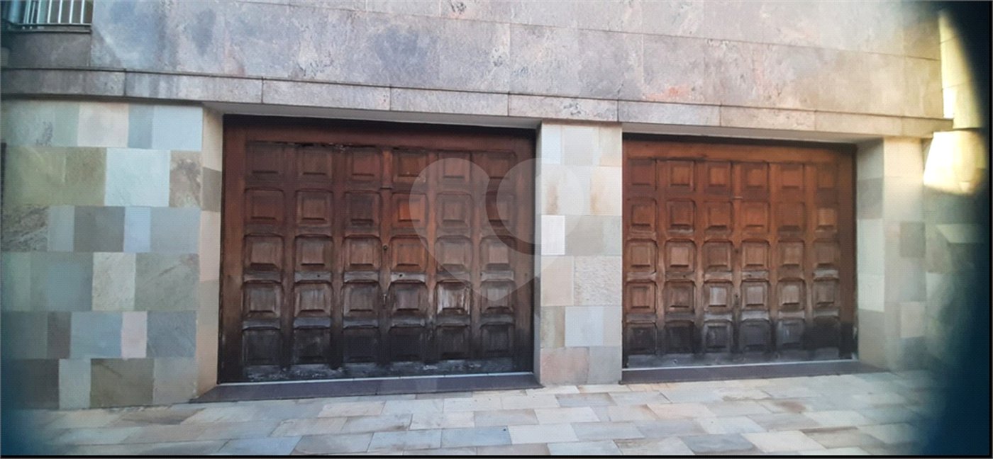 Sobrado à venda com 5 quartos, sendo 1 suíte,  em Vila Rosália, Guarulhos, SP
