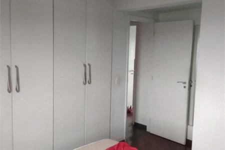Apartamento à venda com 3 suítes em Vila Suzana, São Paulo, SP