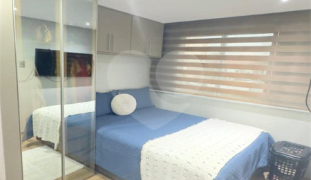 Apartamento à venda com 2 quartos em Cambuci, São Paulo, SP