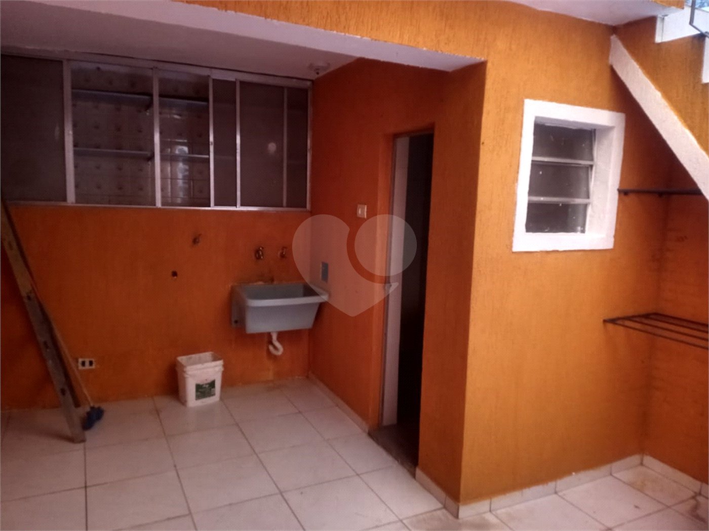 Sobrado à venda com 2 quartos em Vila Mazzei, São Paulo, SP