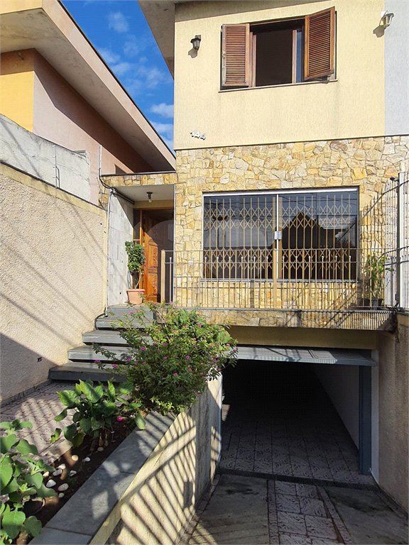 Sobrado à venda com 4 quartos, sendo 1 suíte, em Vila Pereira Barreto, São Paulo, SP