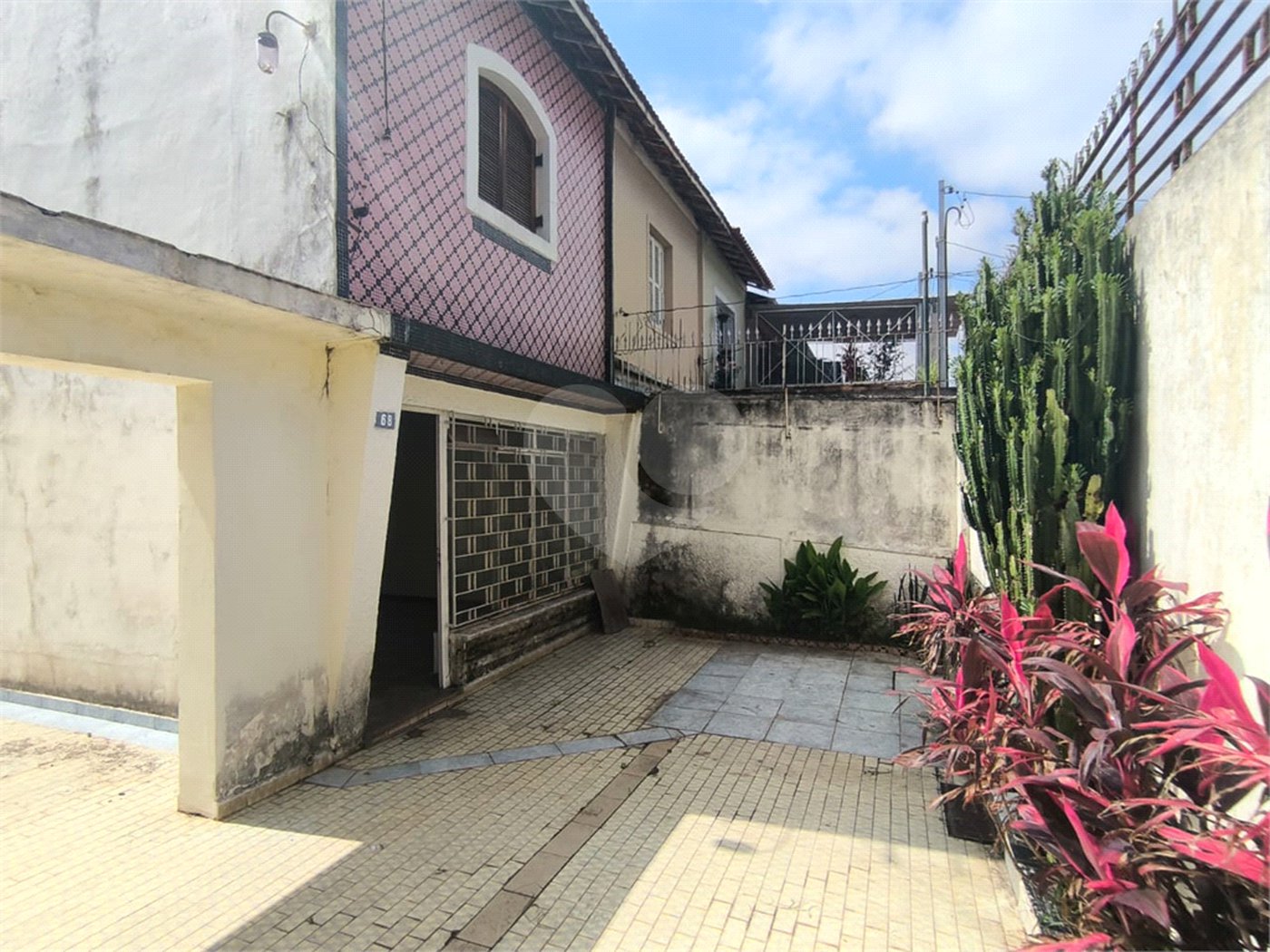 Sobrado à venda com 3 quartos, sendo 1 suíte, em Tremembé, São Paulo, SP