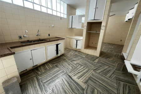Casa à venda com 4 quartos, sendo 1 suíte, no Centro, Itapetininga, SP