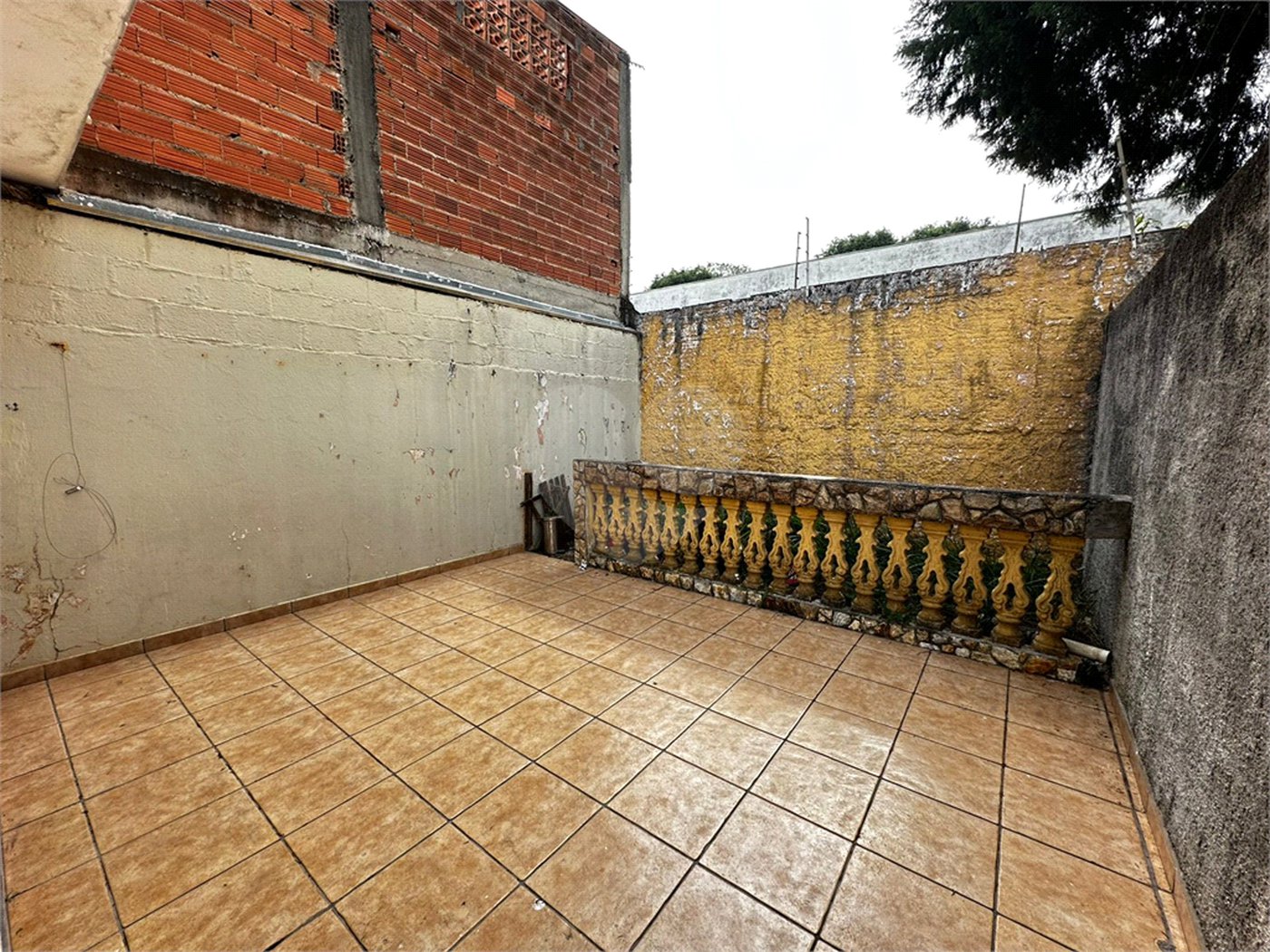 Sobrado à venda com 3 quartos, sendo 1 suíte, em Parque Suzano, Suzano, SP