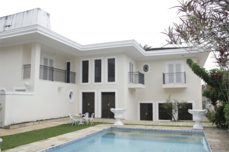 Casa à venda ou para alugar com 5 suítes em Jardim Leonor, São Paulo, SP
