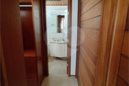 Casa à venda com 3 quartos, sendo 1 suíte, no condomínio Bosque de Greviléa, Vinhedo - SP