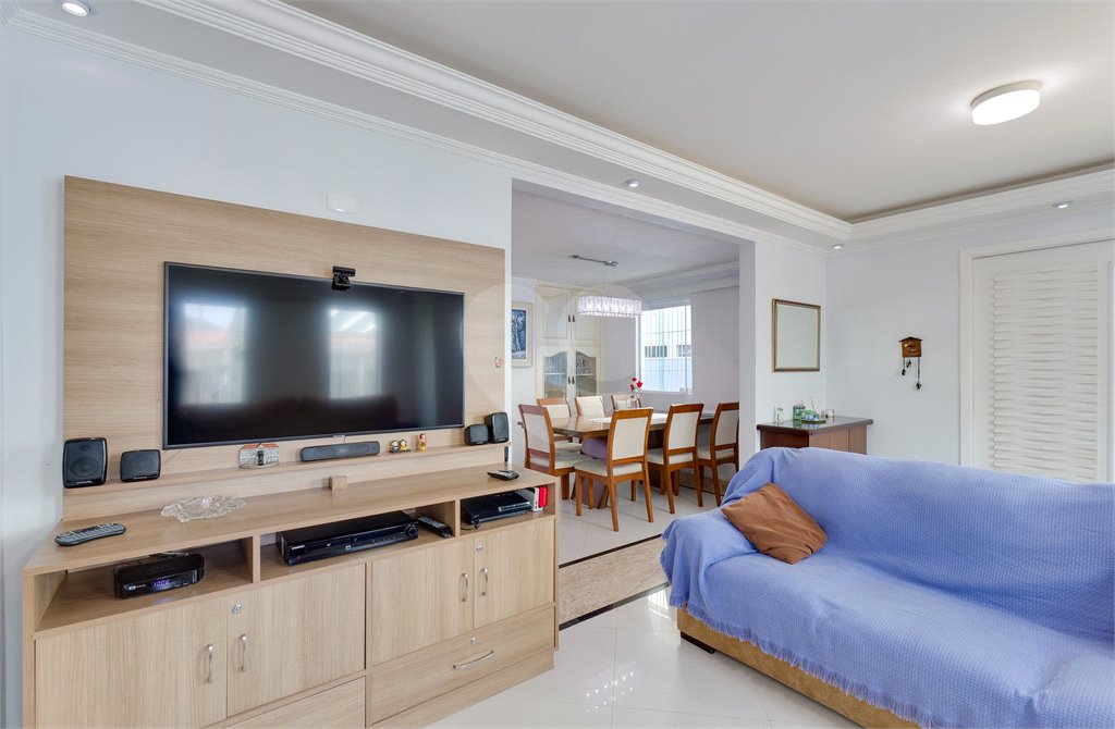 Casa à venda com 3 quartos, sendo 1 suíte, em Santo Amaro, São Paulo, SP