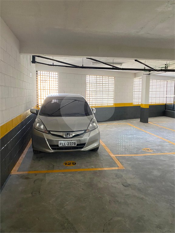 Apartamento à venda com 1 quarto em Jardim D'abril, Osasco, SP