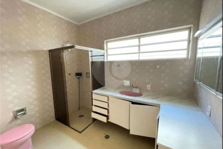 Casa à venda com 2 quartos em Itaim Paulista, São Paulo, SP