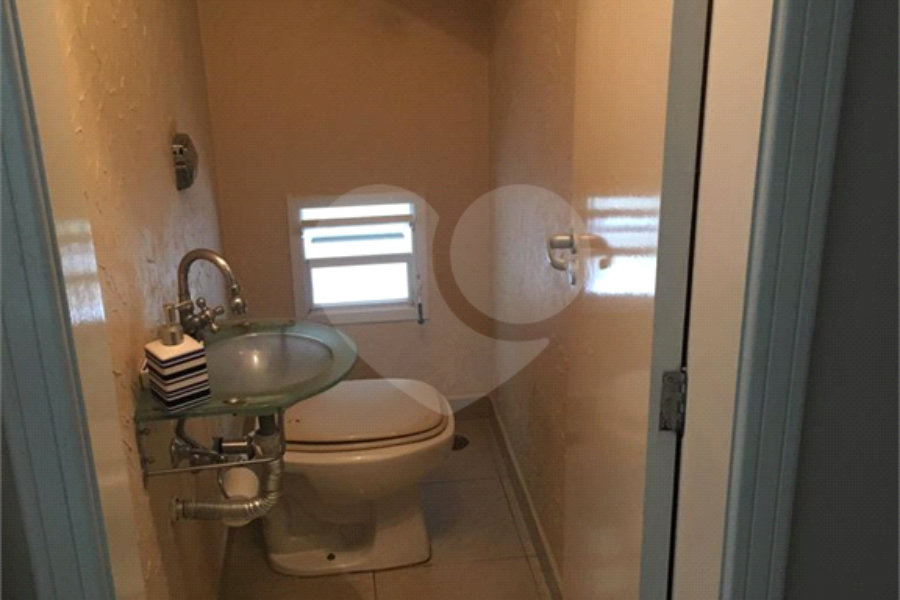 Sobrado à venda com 4 quartos, sendo 1 suíte, em Mandaqui, São Paulo, SP