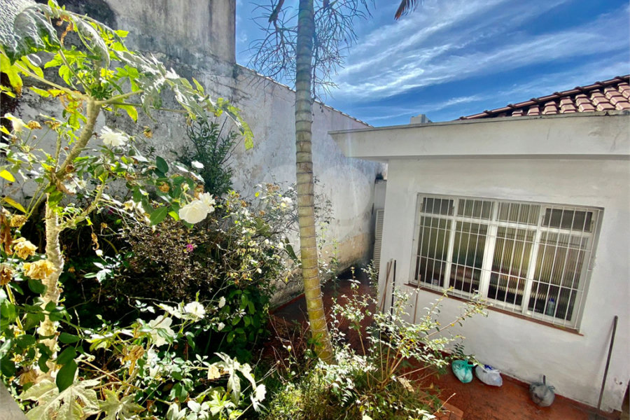 Sobrado à venda com 3 quartos em Aclimação, São Paulo, SP