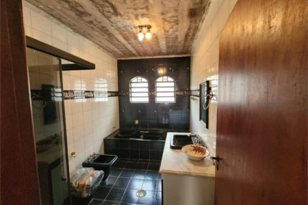 Casa à venda com 3 quartos, sendo 1 suíte,  em Parque da Lapa, São Paulo, SP