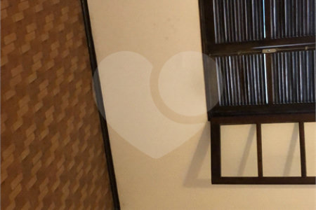 Sobrado à venda com 2 quartos em Chora Menino, São Paulo, SP
