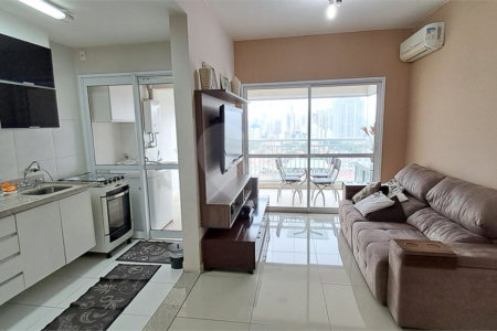 Apartamento à venda ou para alugar com 1 suíte em Vila Cordeiro, São Paulo, SP