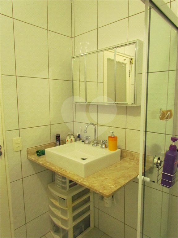 Casa de Vila à venda com 4 quartos, sendo 1 suíte, em Chácara Monte Alegre, São Paulo, SP