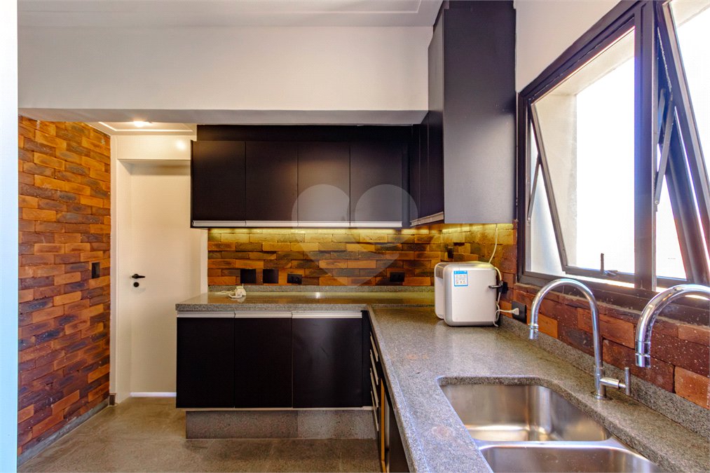 Apartamento à venda ou para alugar com 3 suítes em Itaim Bibi, São Paulo, SP