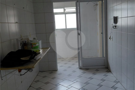 Apartamento à venda com 3 quartos, sendo 1 suíte, em Vila Sofia, São Paulo, SP