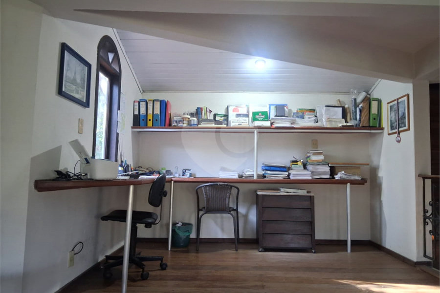 Casa à venda com 3 suítes no condomínio Alpes da Cantareira, Mairiporã - SP