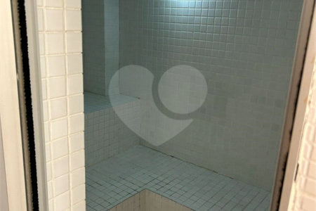 Apartamento à venda com 2 suítes em Vila Oliveira, Mogi das Cruzes, SP