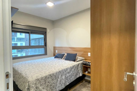 Apartamento à venda com 3 quartos, sendo 1 suíte, em Indianópolis, São Paulo, SP