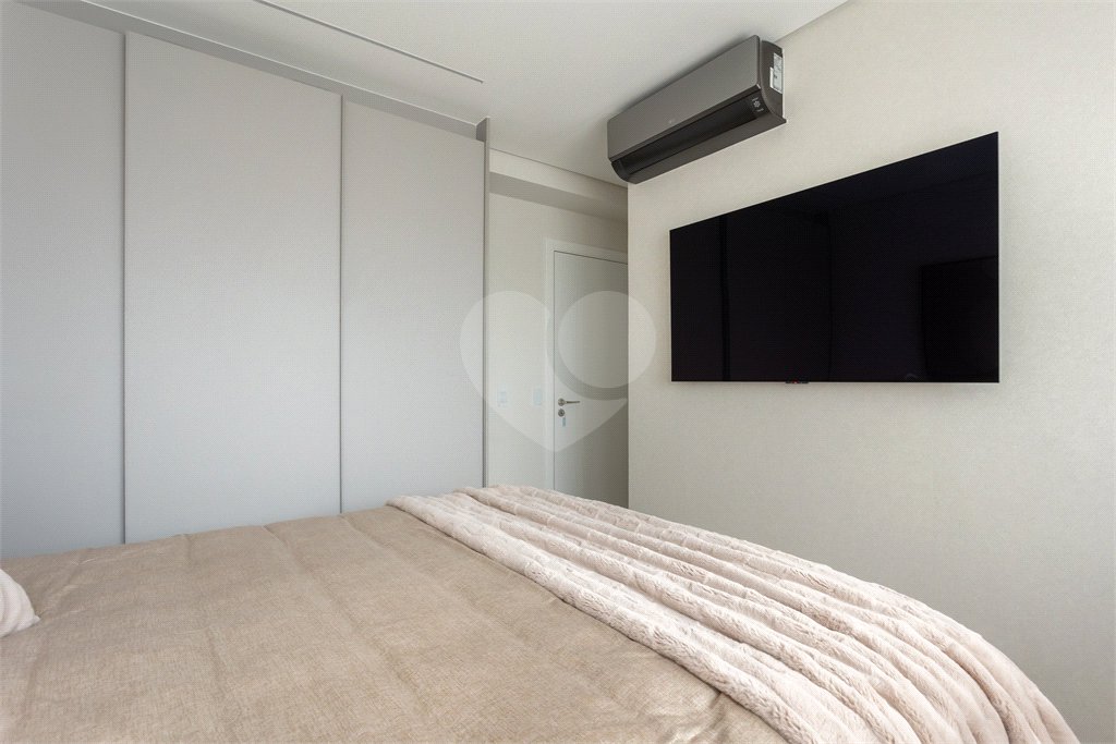 Apartamento à venda com 3 suítes em Jardim Morumbi, São Paulo, SP