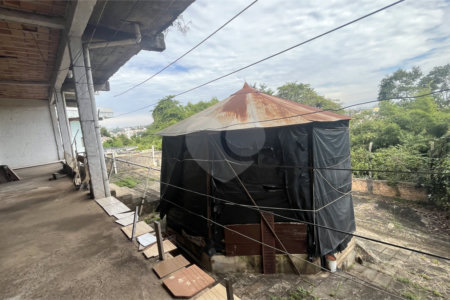 Casa Térrea com 3 dormitórios no Centro de Atibaia