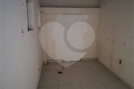 Salão 110m² comercial na Lucas Nogueira Garcez - Atibaia- SP