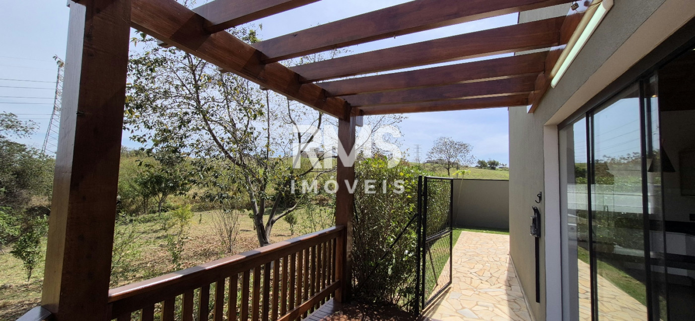 Casa à venda com 3 suítes no condomínio Santo Antonio ii, Itu - SP