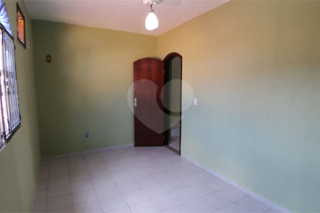 Casa à venda com 3 quartos, sendo 1 suíte, em Campo Grande, Rio de Janeiro, RJ