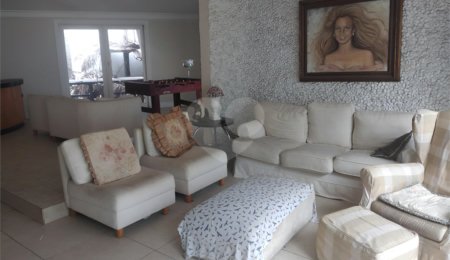 Casa à venda com 6 quartos, sendo 3 suítes, em Jardim Guedala, São Paulo, SP