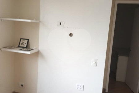Apartamento à venda com 2 quartos em Vila Sofia, São Paulo, SP