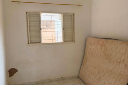 Casa para alugar com 2 quartos em São Carlos, Três Lagoas, MS