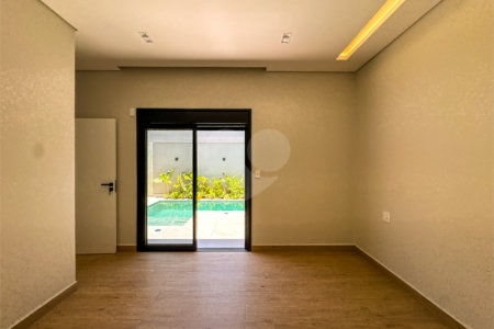 Casa à venda com 3 suítes no condomínio Jardim Residencial Dona Maria Candida, Indaiatuba - SP