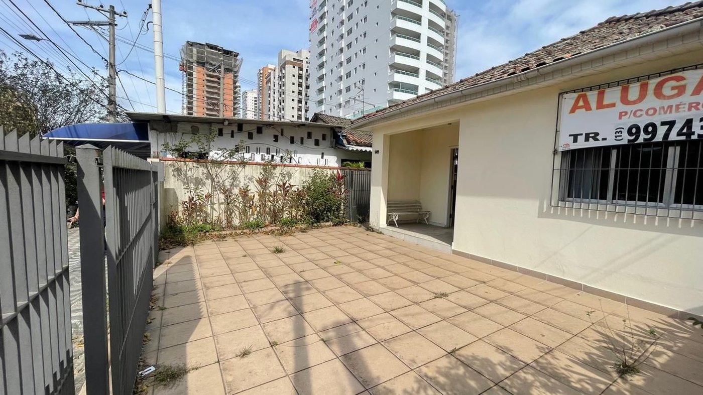 Casa com 5 dormitórios para alugar, 300 m² por R$ 10.780,00/mês - Ponta da Praia - Santos/SP