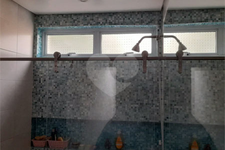 Sobrado à venda com 4 quartos, sendo 1 suíte,  em Jardim São Paulo(zona Norte), São Paulo, SP