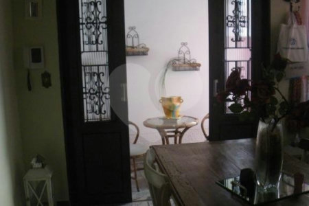 Sobrado à venda com 3 quartos, sendo 1 suíte, em Chácara Santo Antônio, São Paulo, SP