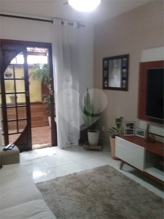 Casa Térrea à venda com 5 quartos, sendo 1 suíte, em Cosmos, Rio de Janeiro, RJ