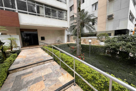 Apartamento à venda com 3 suítes em Higienópolis, São Paulo, SP
